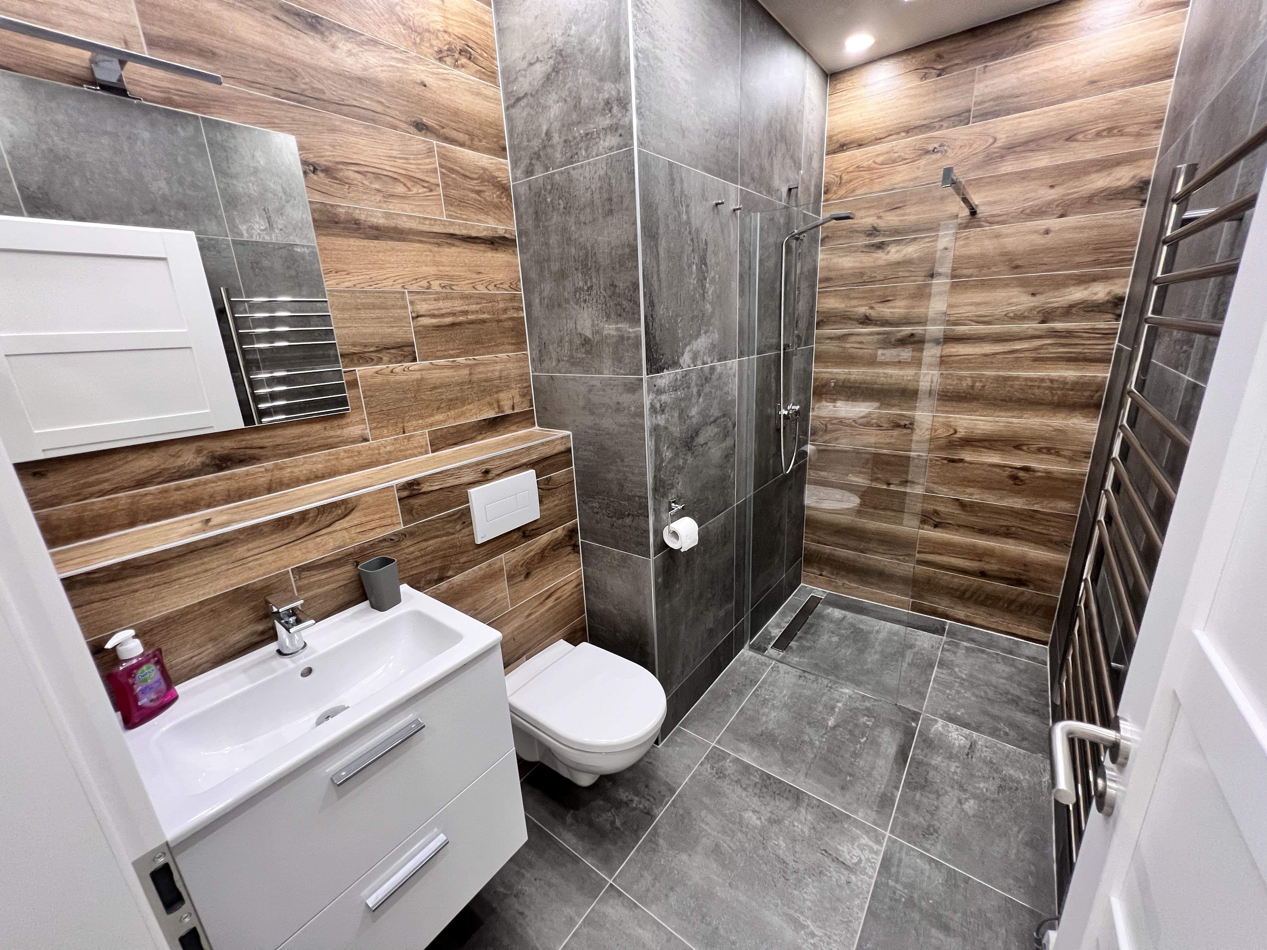 Apartmán Plešivec - koupelna / bathroom