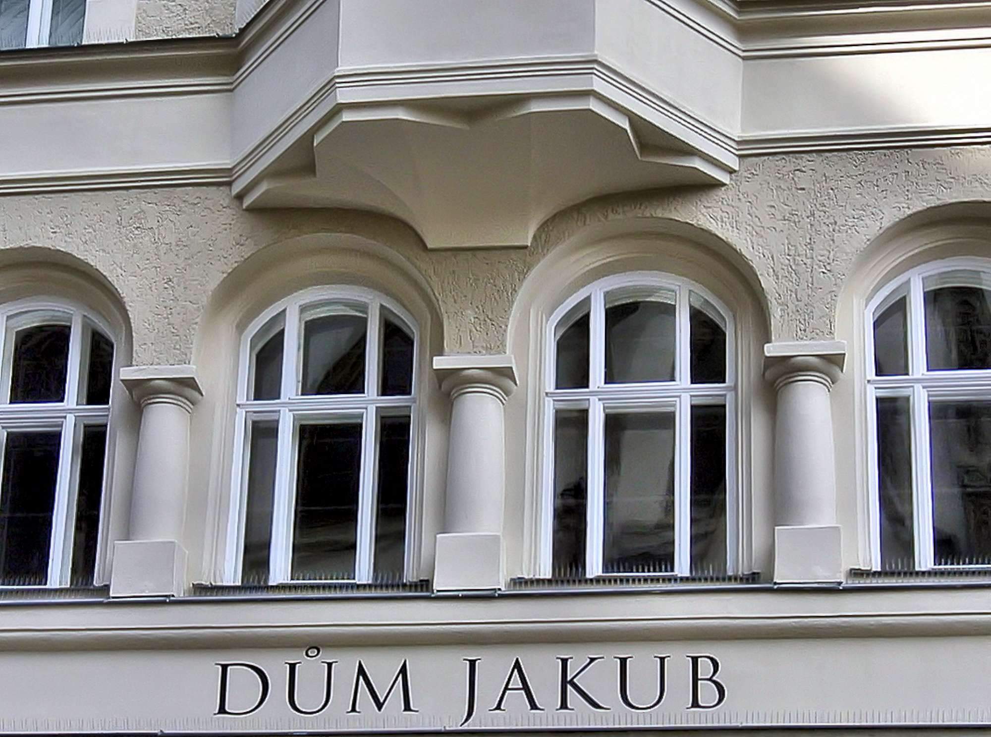 Obnova, oprava historické fasády Dům Jakub Brno