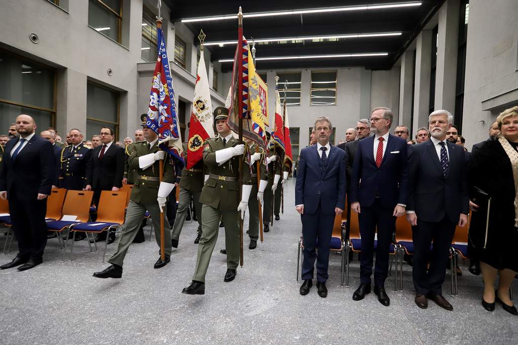 Slavnostní shromáždění k 30.výročí vzniku Armády české republiky.