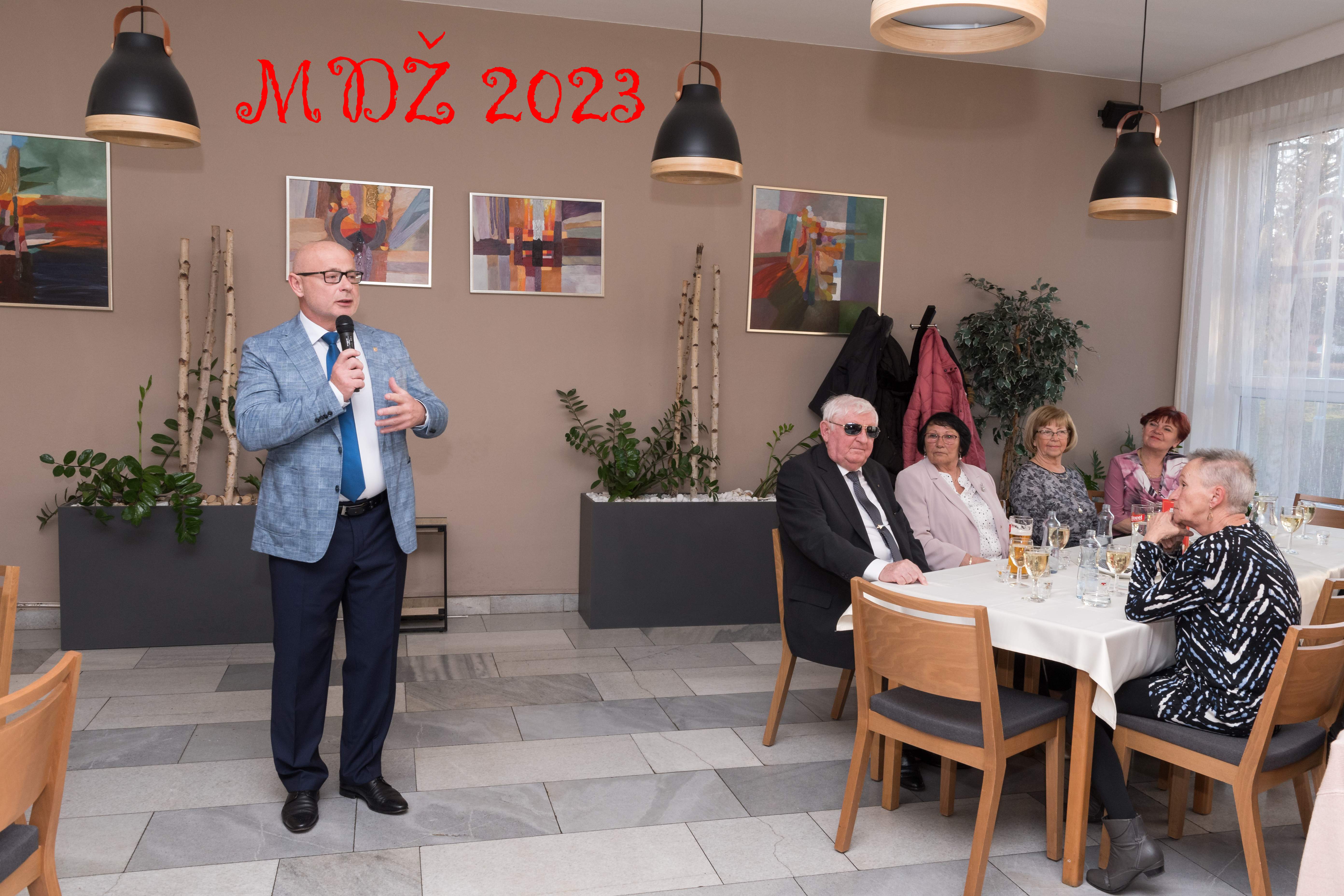 Dne 17. března 2023 náš klub, jak je již pěknou tradicí, zorganizoval společenský večer u příležitosti oslavy MDŽ